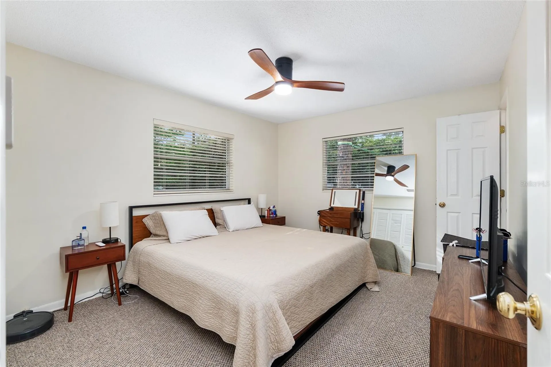 2251 NW 20th Court Gainesville FL 32605
