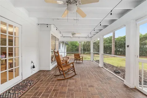 2251 NW 20th Court Gainesville FL 32605