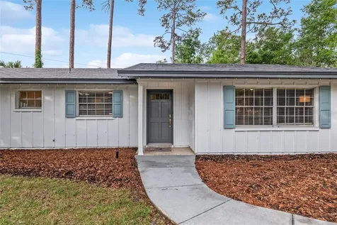 2251 NW 20th Court Gainesville FL 32605