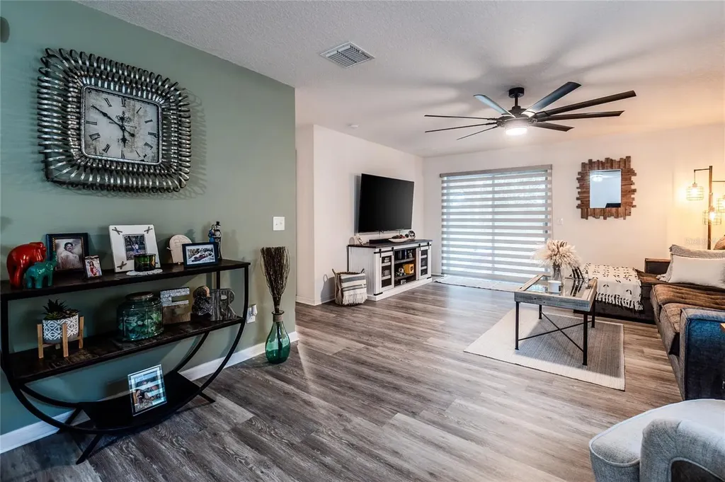 6298 Manitoba Drive Lakeland FL 33805