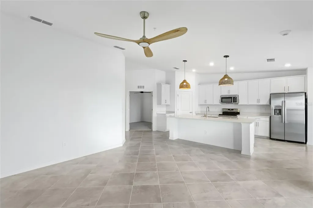 19007 Scallop Loop Lakewood Ranch FL 34211