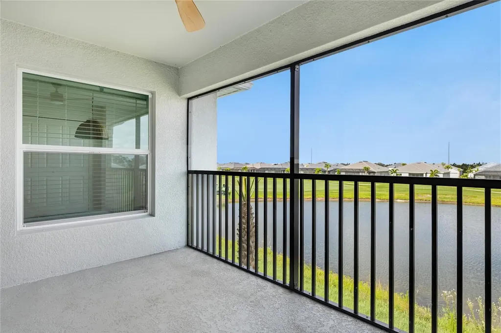 19007 Scallop Loop Lakewood Ranch FL 34211