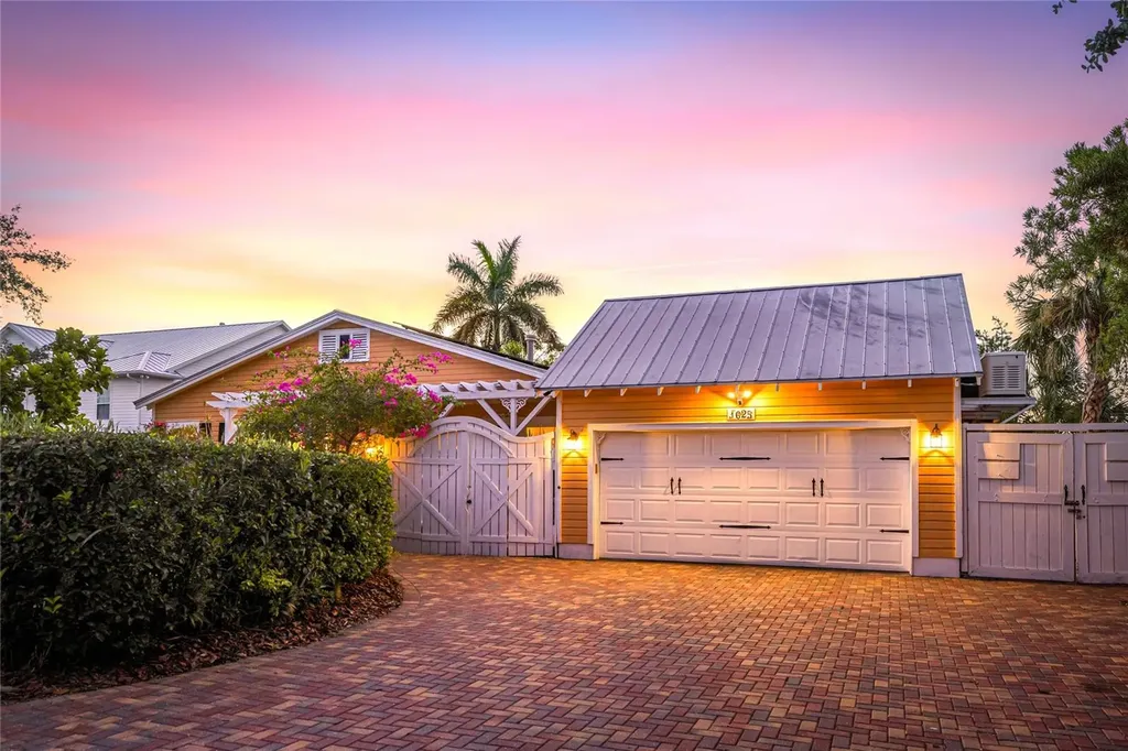 19007 Scallop Loop Lakewood Ranch FL 34211