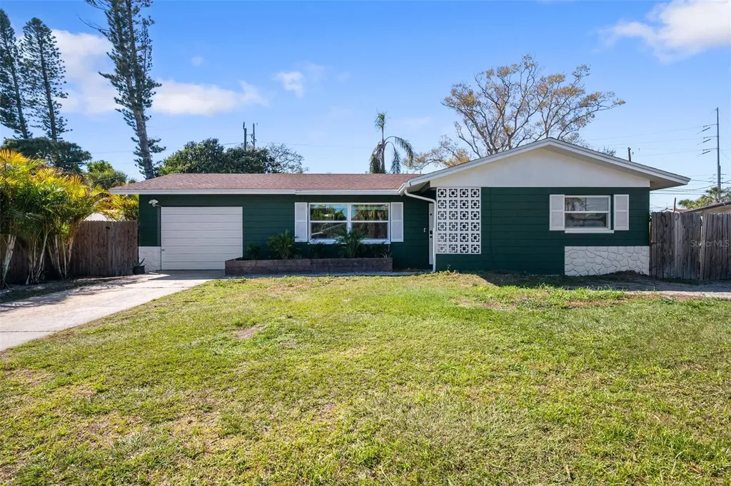 6522 112th Street Seminole FL 33772