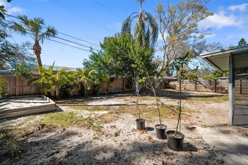 6522 112th Street Seminole FL 33772