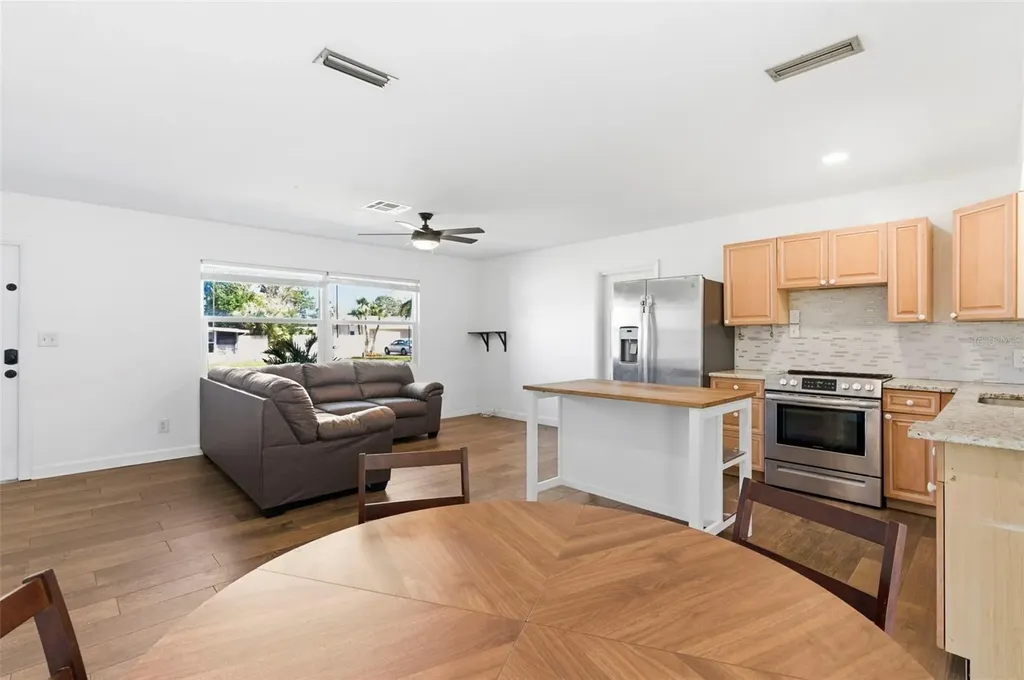 6522 112th Street Seminole FL 33772