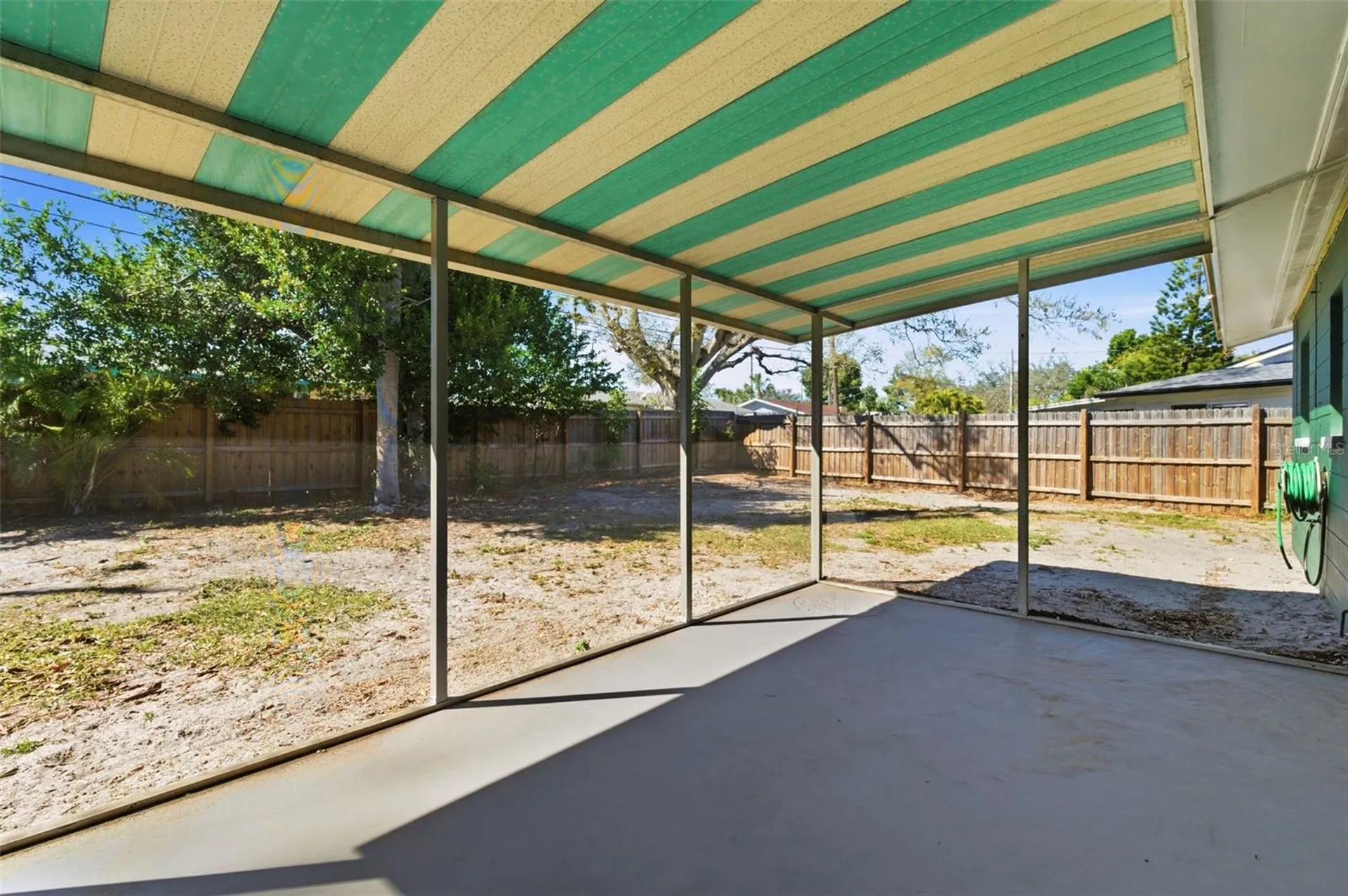 6522 112th Street Seminole FL 33772