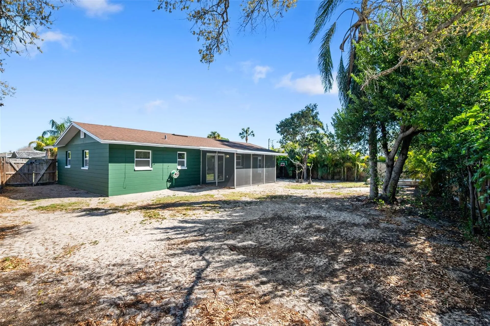 6522 112th Street Seminole FL 33772