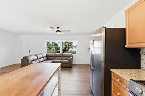 6522 112th Street Seminole FL 33772