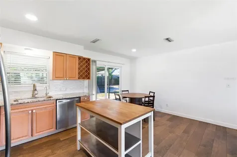 6522 112th Street Seminole FL 33772