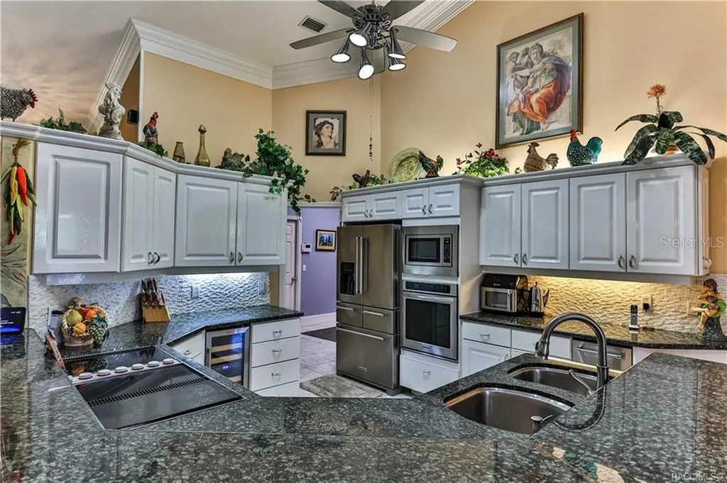 5215 N Honeycreek Terrace Crystal River FL 34428