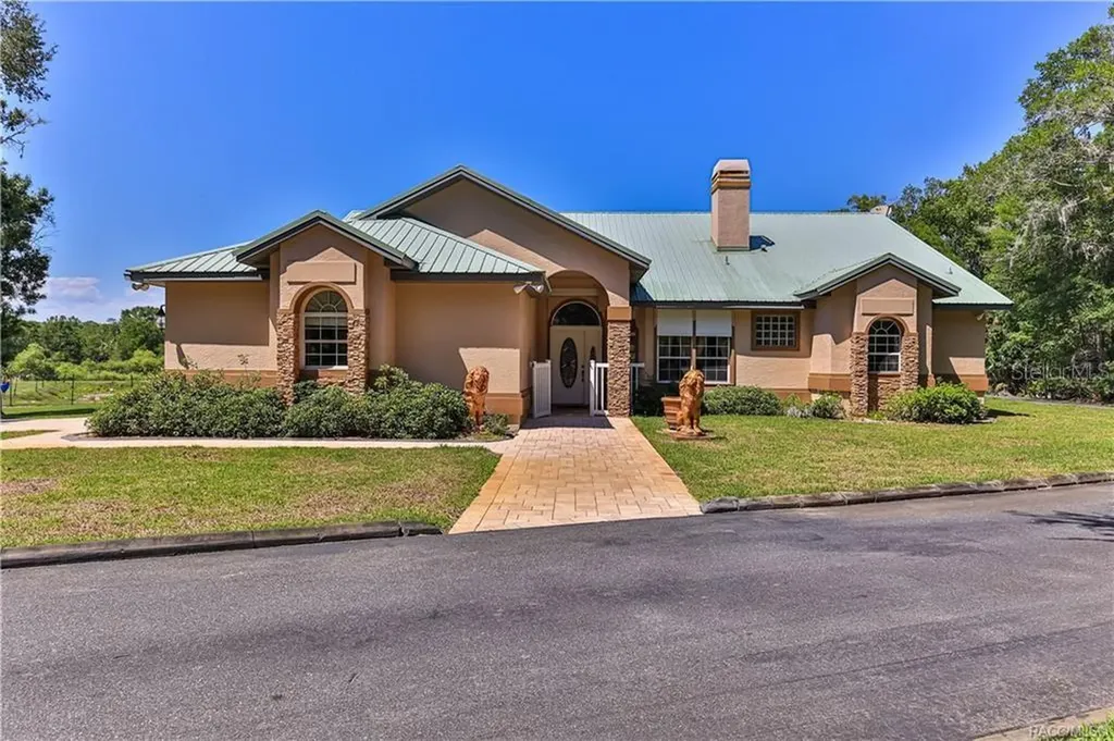 5215 N Honeycreek Terrace Crystal River FL 34428