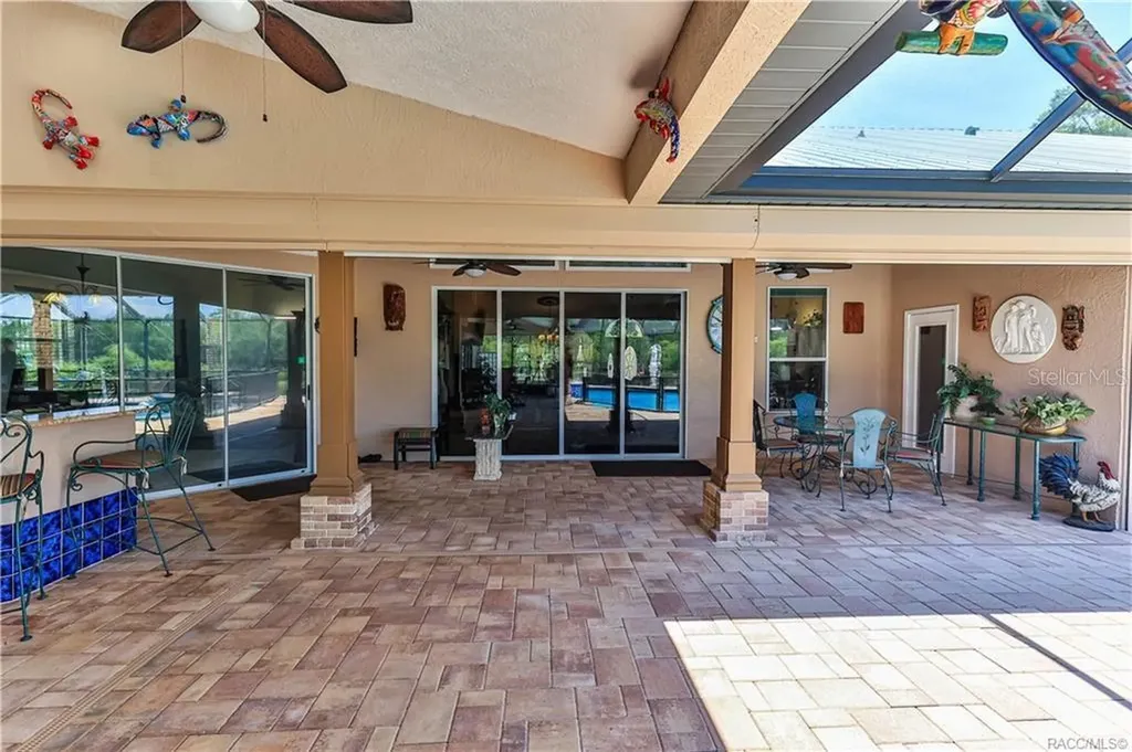 5215 N Honeycreek Terrace Crystal River FL 34428