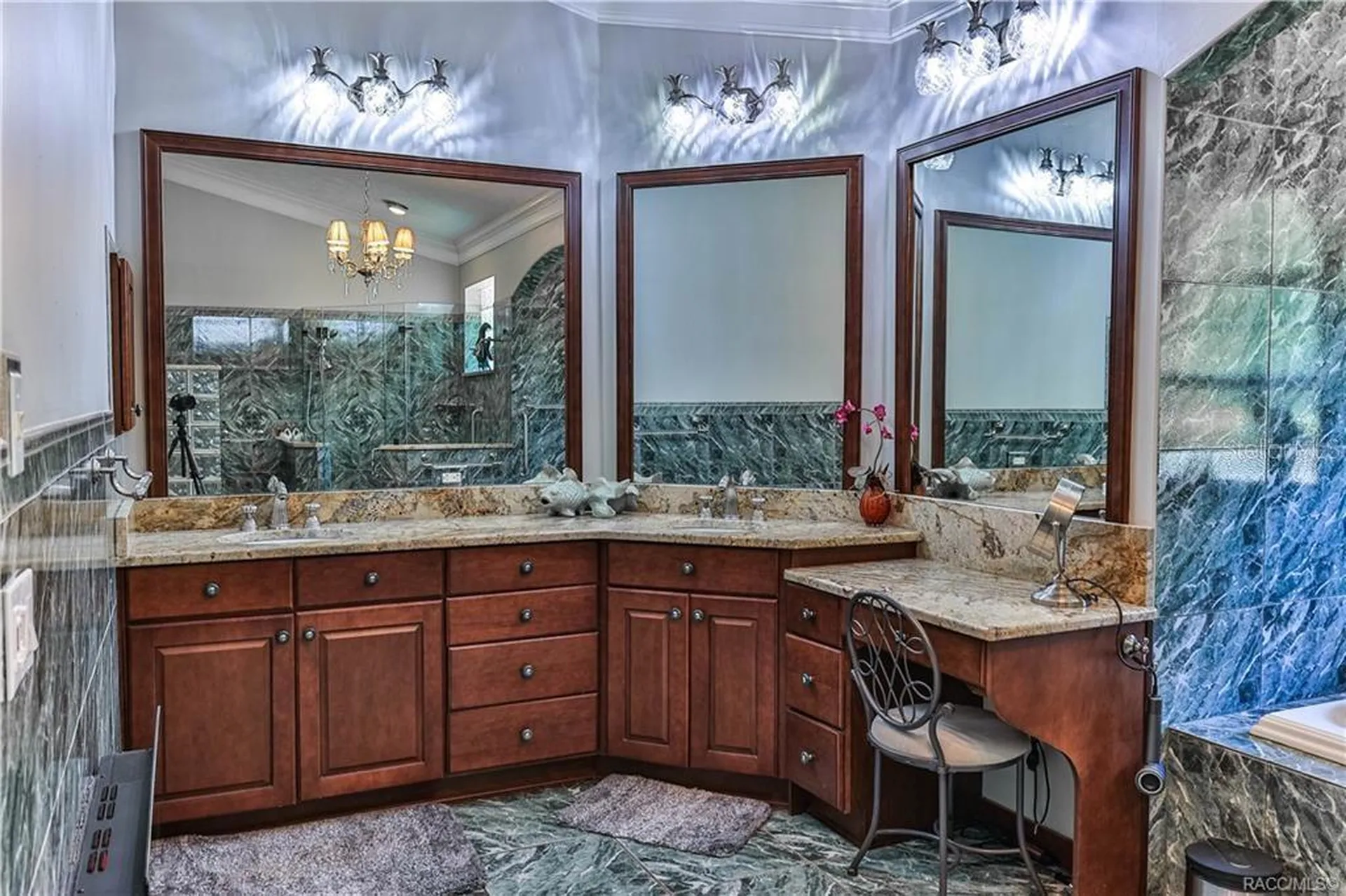 5215 N Honeycreek Terrace Crystal River FL 34428