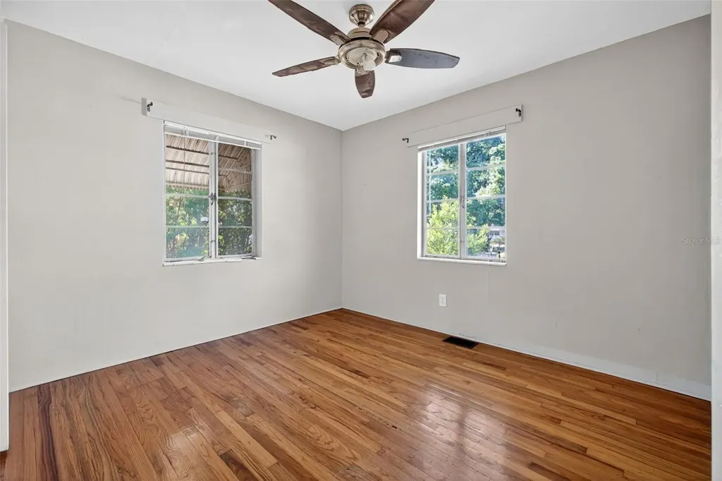 2122 6th Avenue N St Petersburg FL 33713