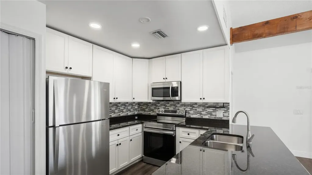 4999 Dover Circle Orlando FL 32807