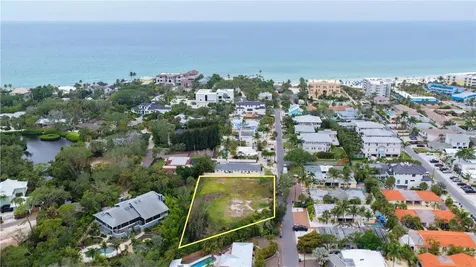 1122 Crescent Street Sarasota FL 34242