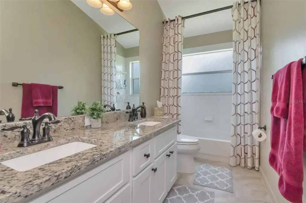 18511 Bittern Avenue Lutz FL 33558