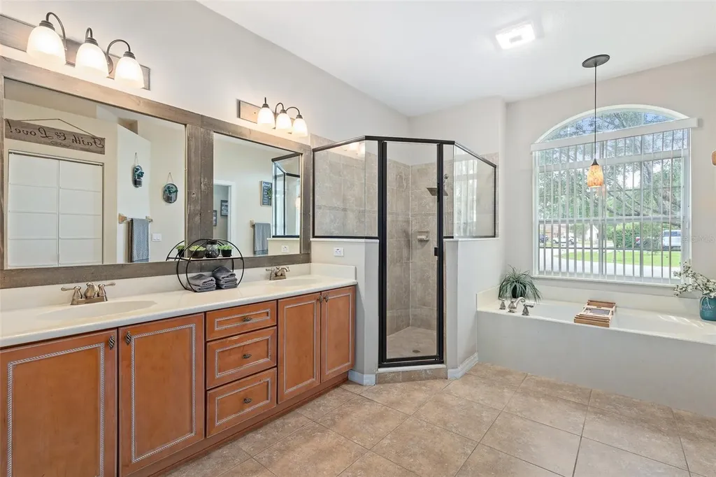 11 Rainbrook Drive Palm Coast FL 32164