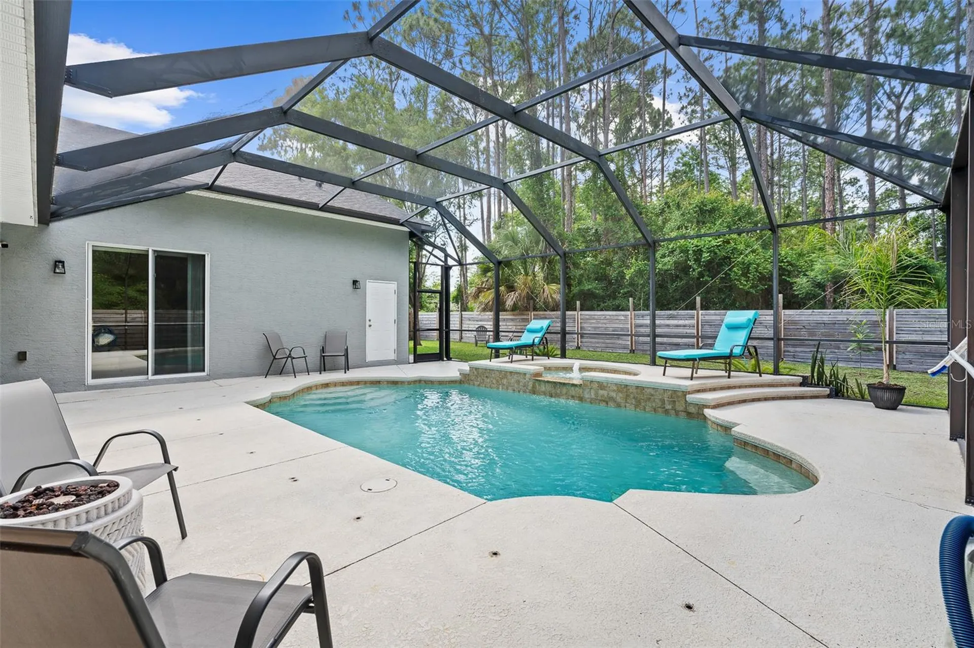 11 Rainbrook Drive Palm Coast FL 32164