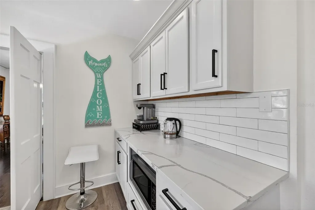 320 N Betty Lane Clearwater FL 33755