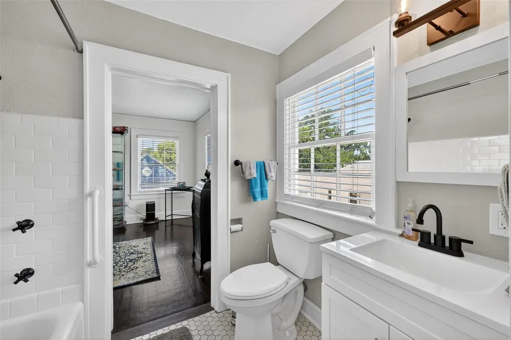 320 N Betty Lane Clearwater FL 33755