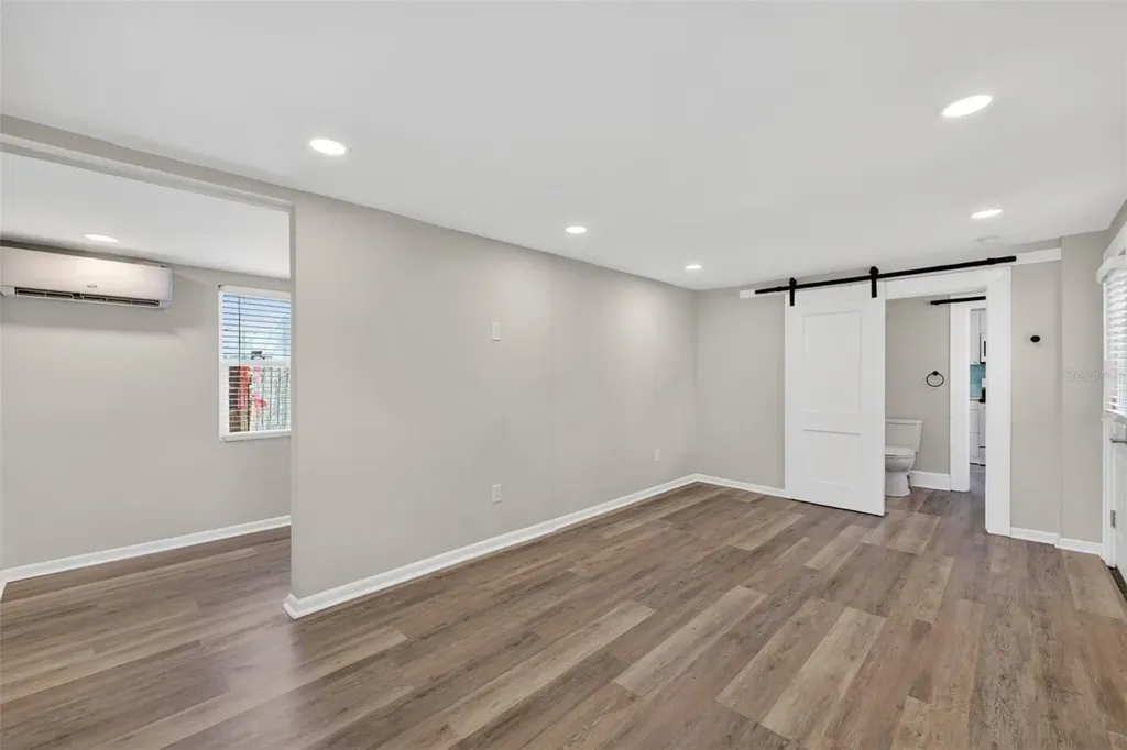 320 N Betty Lane Clearwater FL 33755