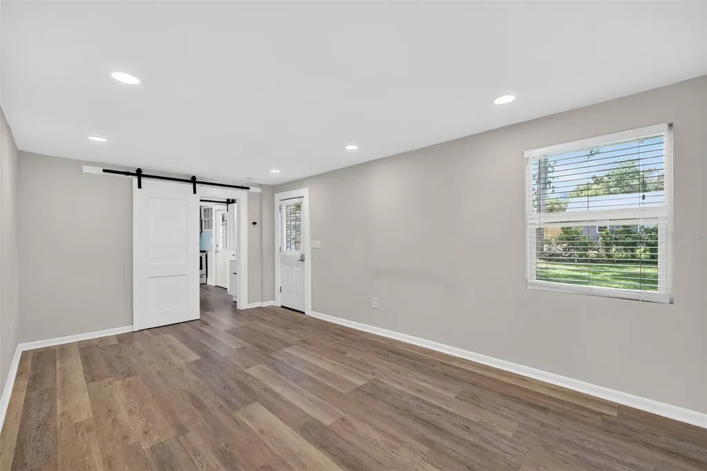 320 N Betty Lane Clearwater FL 33755