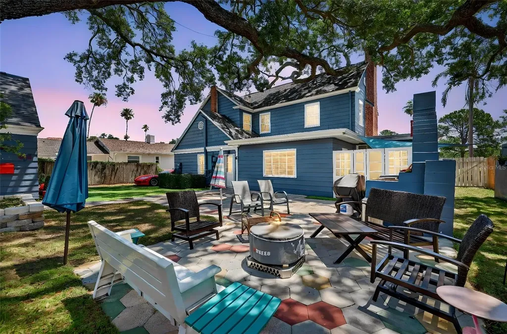 320 N Betty Lane Clearwater FL 33755