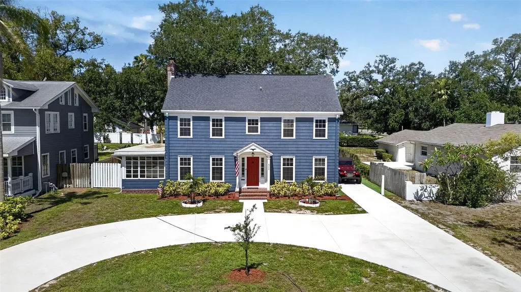 320 N Betty Lane Clearwater FL 33755
