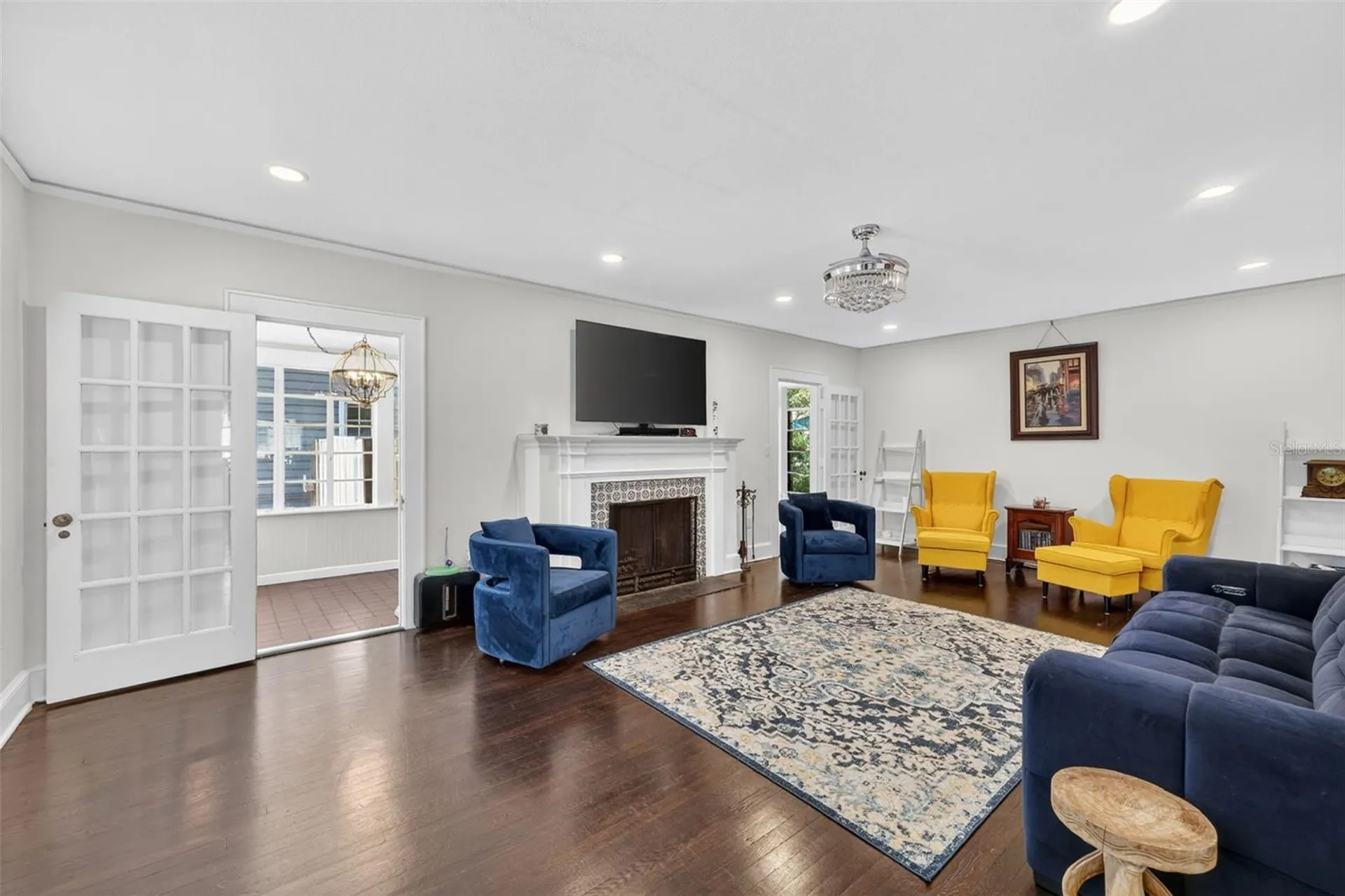 320 N Betty Lane Clearwater FL 33755