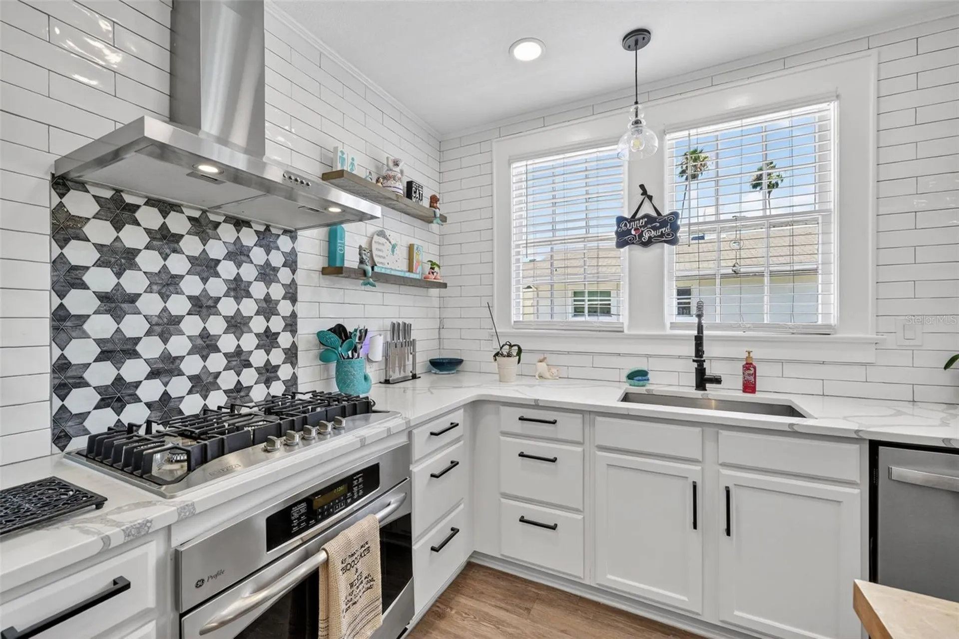 320 N Betty Lane Clearwater FL 33755