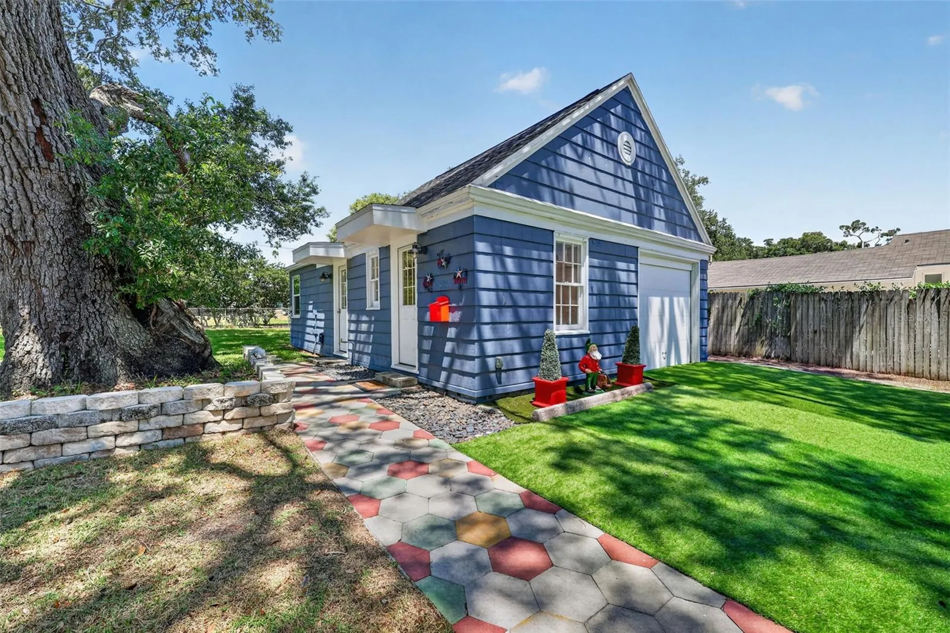 320 N Betty Lane Clearwater FL 33755