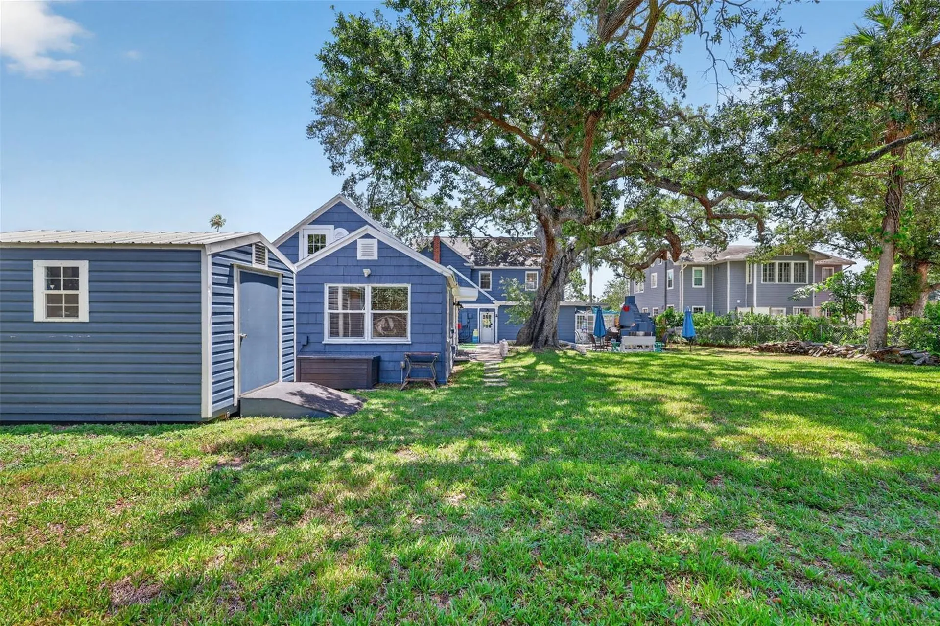 320 N Betty Lane Clearwater FL 33755