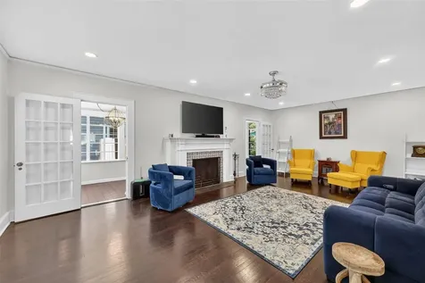 320 N Betty Lane Clearwater FL 33755