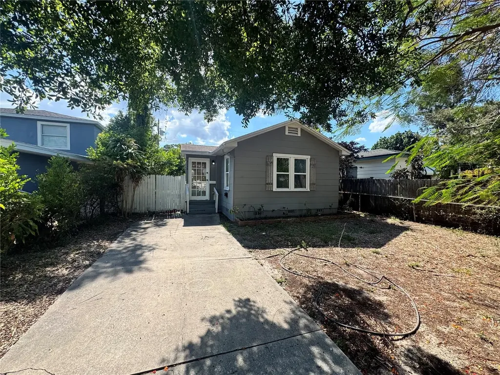 3134 17th Street N St Petersburg FL 33713