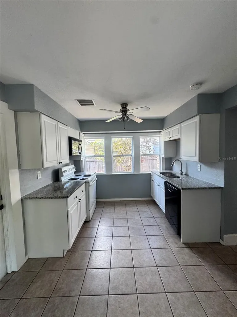 3134 17th Street N St Petersburg FL 33713