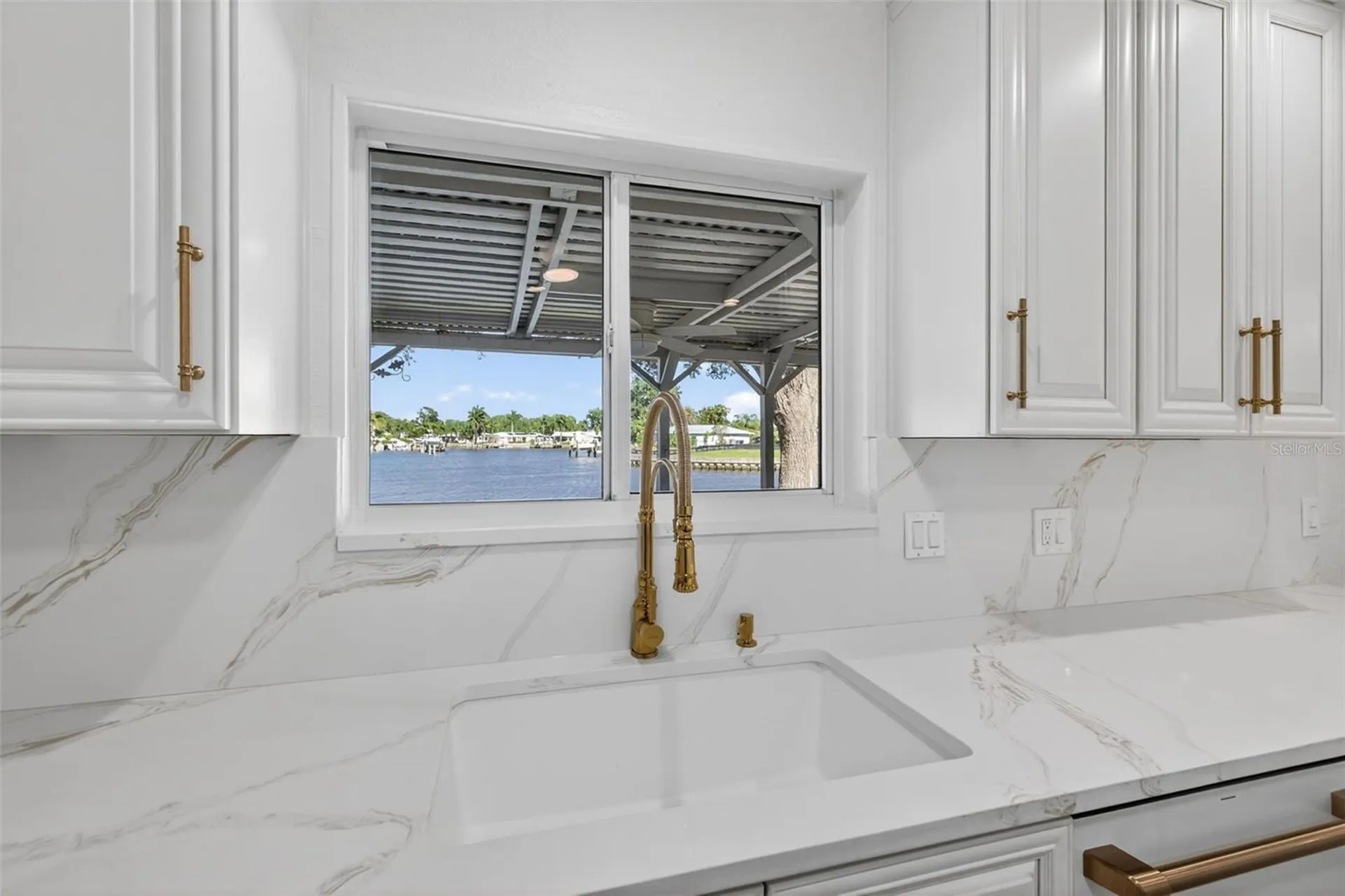 6497 Cape Hatteras Way NE St Petersburg FL 33702