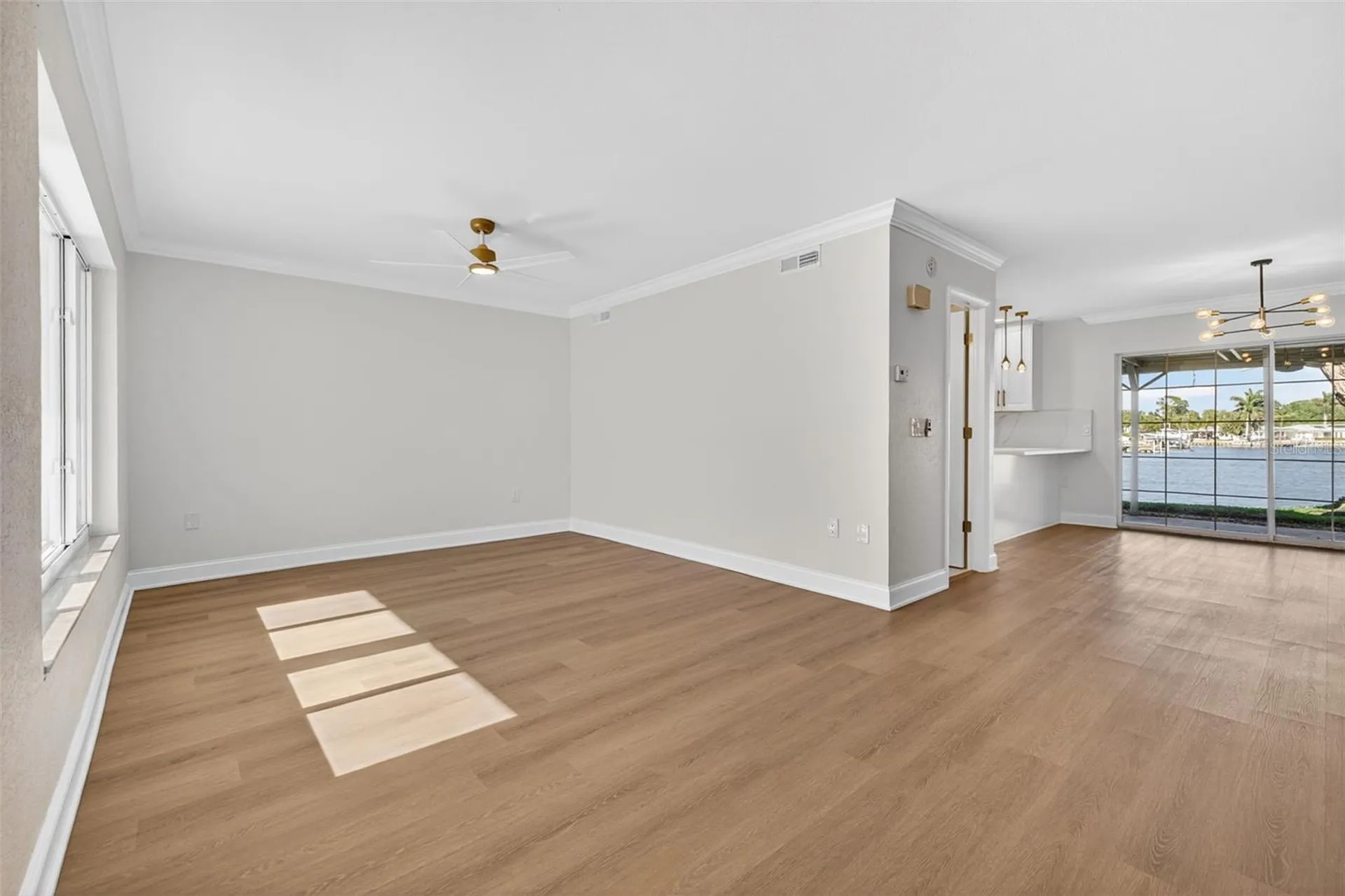 6497 Cape Hatteras Way NE St Petersburg FL 33702
