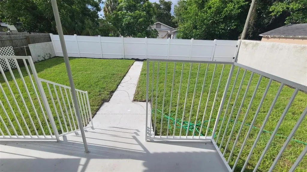 2519 W Walnut Tampa FL 33607