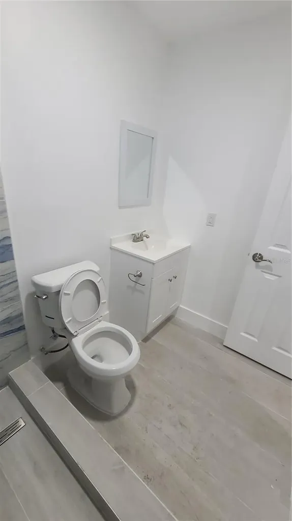 2519 W Walnut Tampa FL 33607