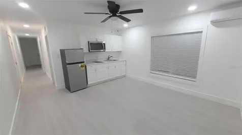 2519 W Walnut Tampa FL 33607