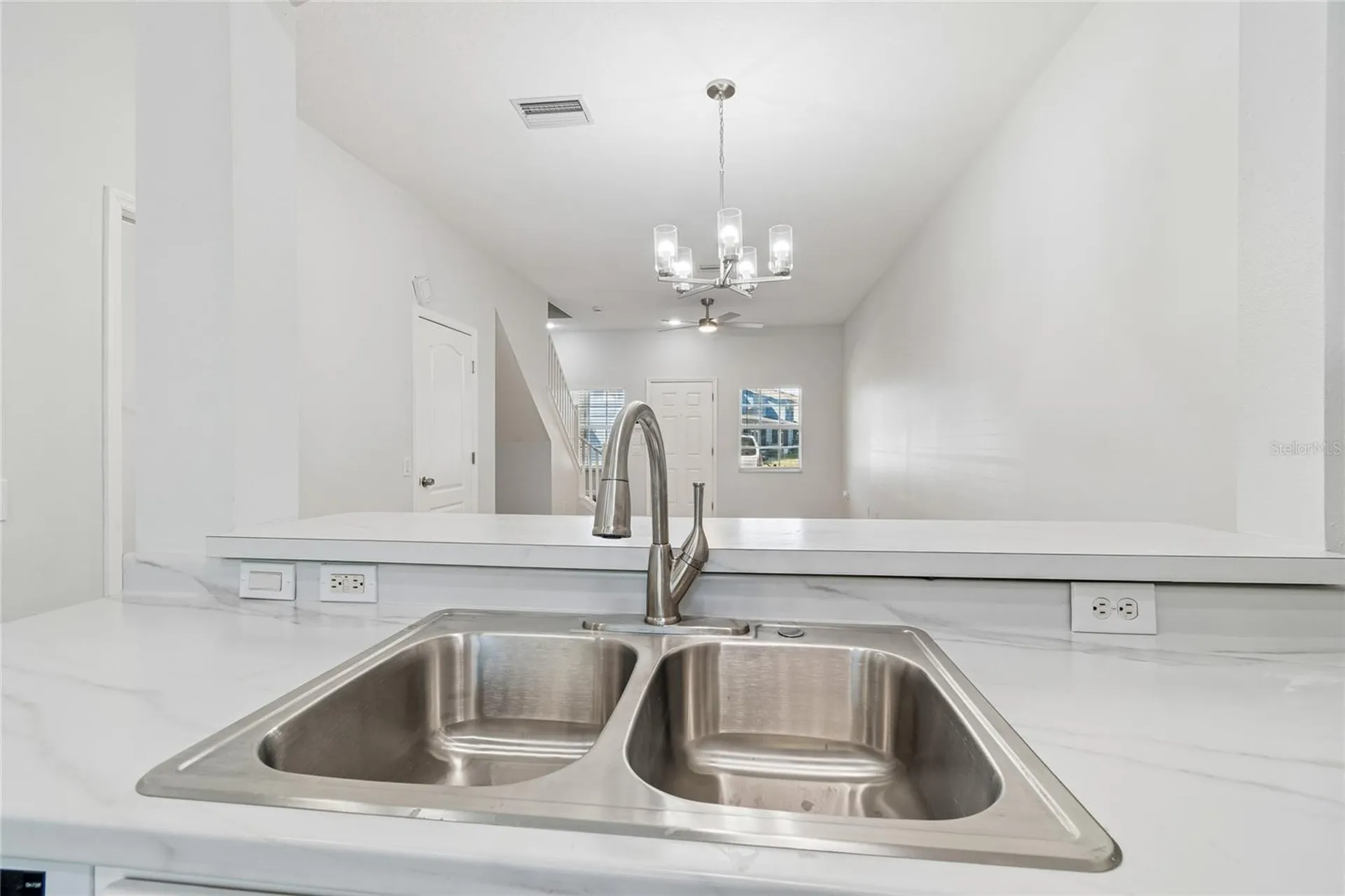 6705 Lake Rochester Lane Gibsonton FL 33534