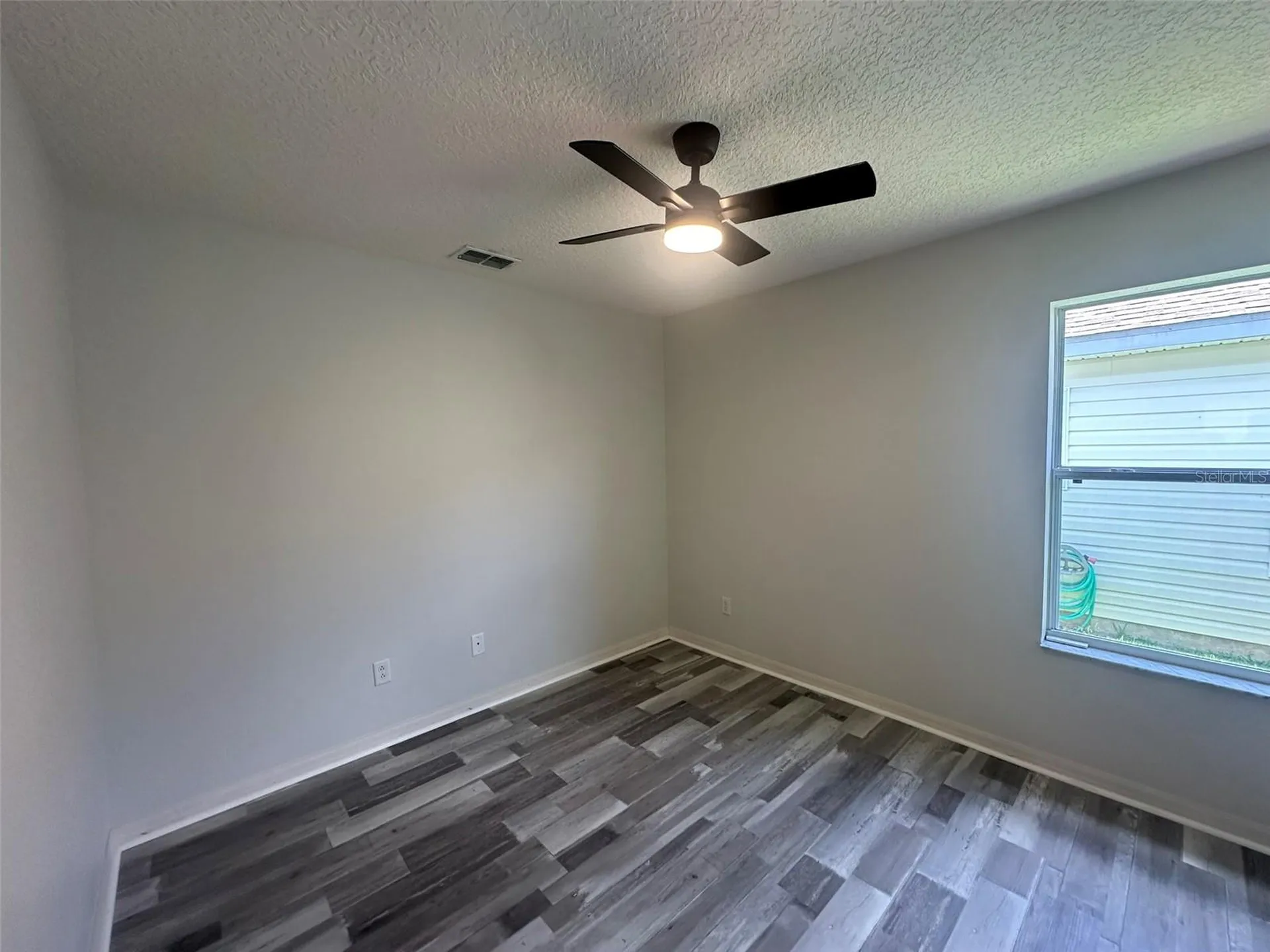 25335 Cranes Roost Circle Leesburg FL 34748