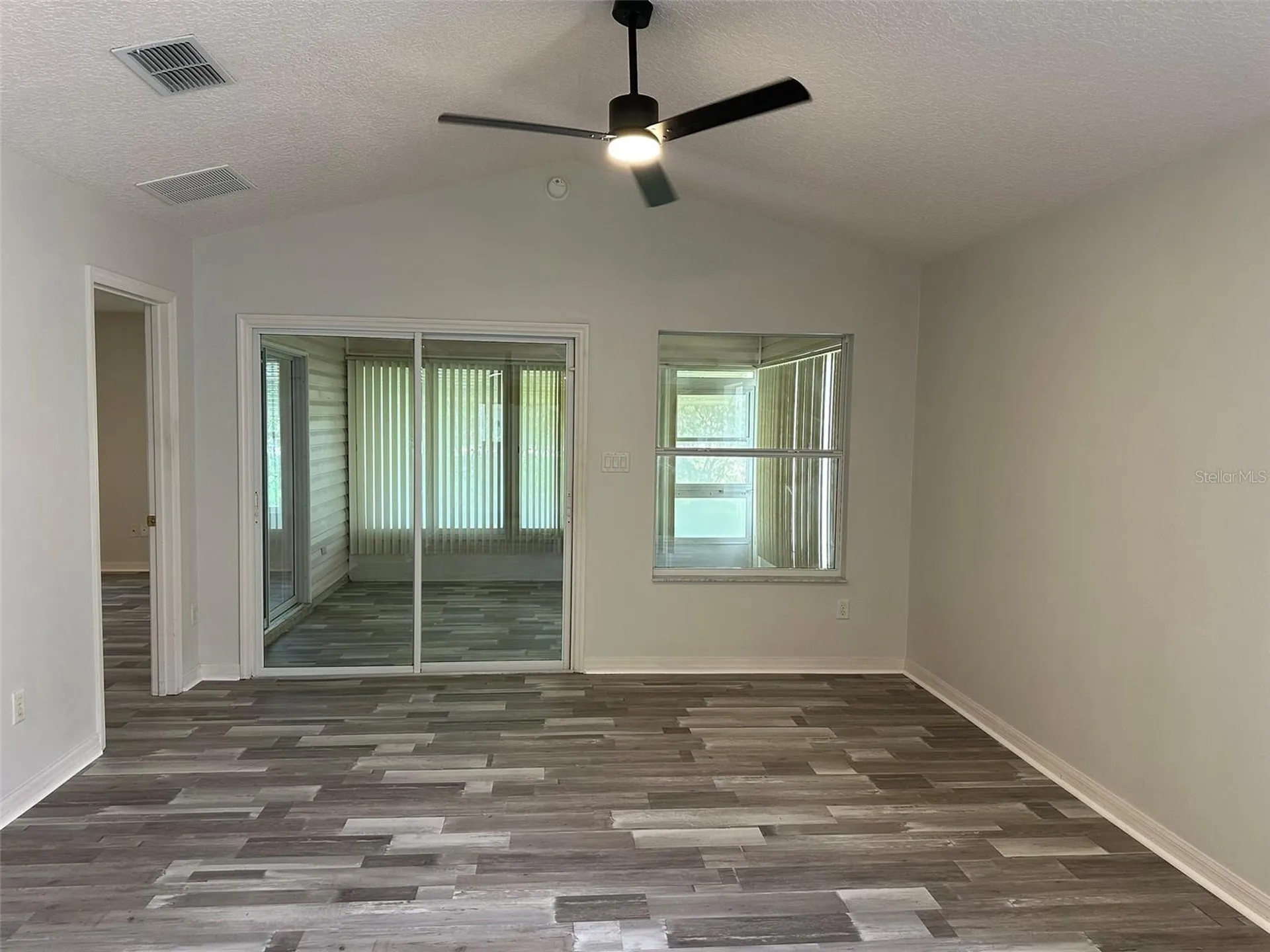 25335 Cranes Roost Circle Leesburg FL 34748