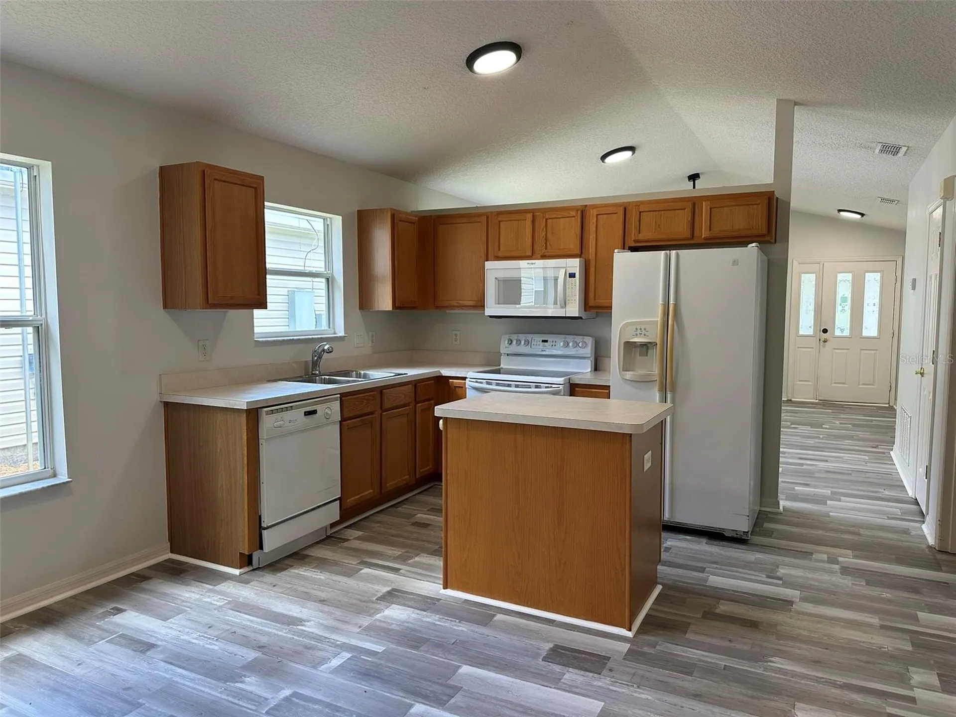 25335 Cranes Roost Circle Leesburg FL 34748
