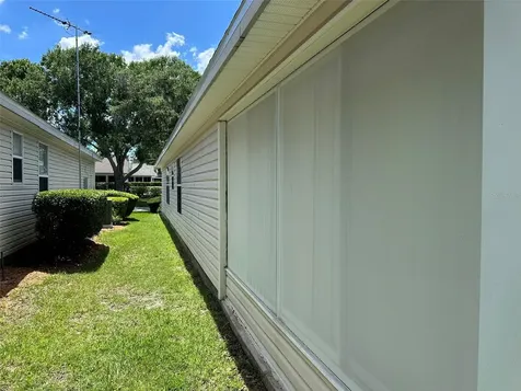 25335 Cranes Roost Circle Leesburg FL 34748