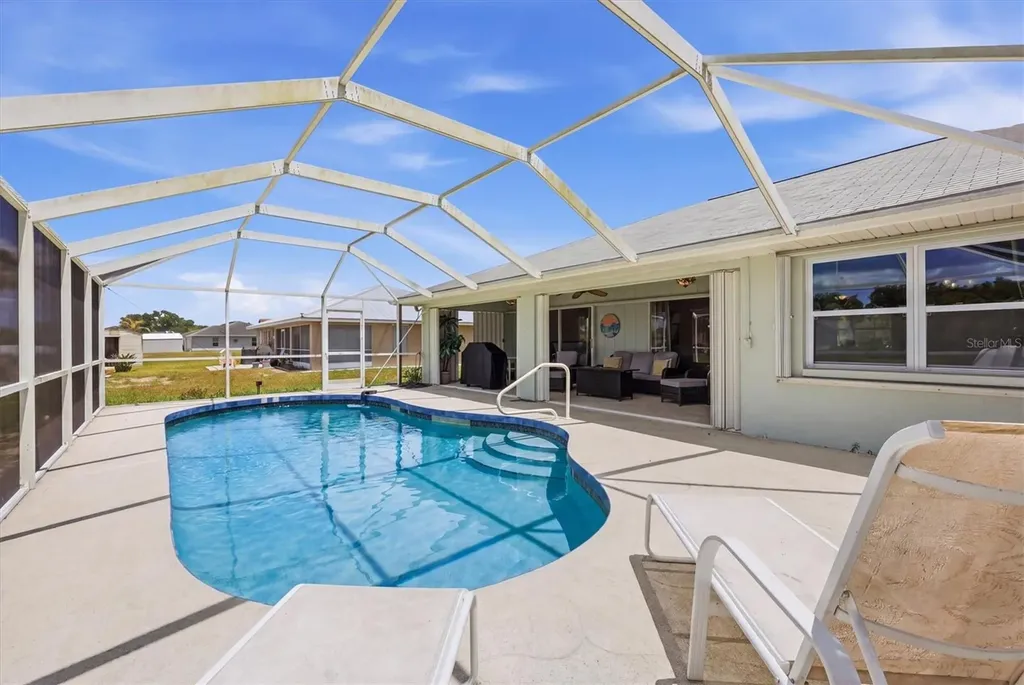 11074 Greenway Avenue Englewood FL 34224