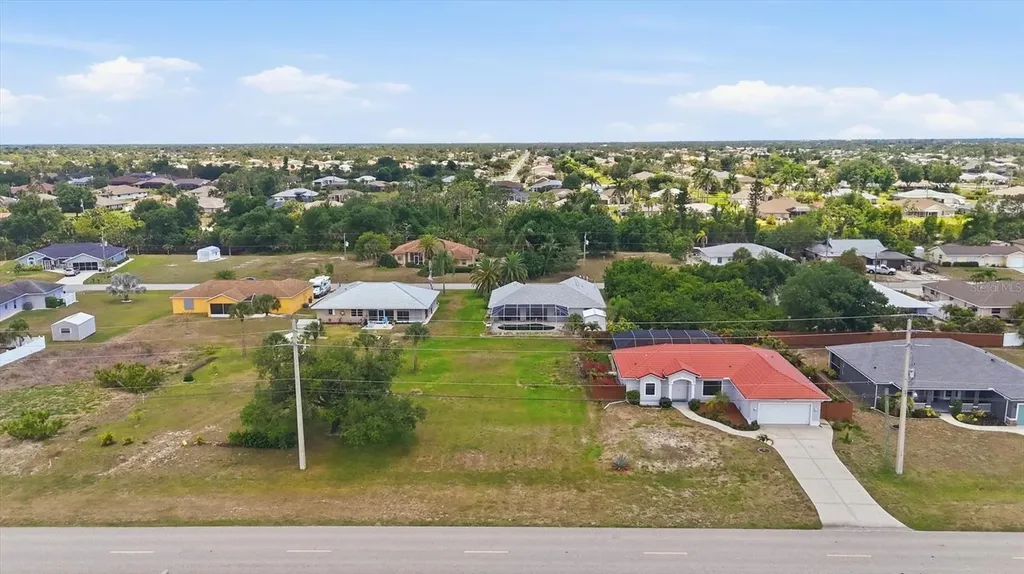 11074 Greenway Avenue Englewood FL 34224