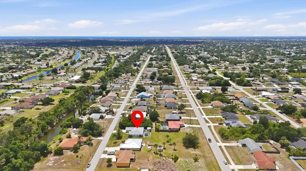 11074 Greenway Avenue Englewood FL 34224